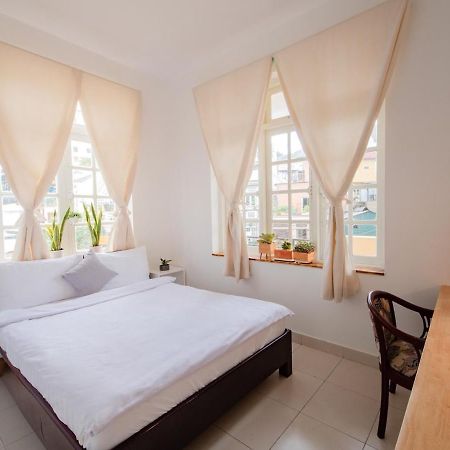 Pines Hotel Dalat Luaran gambar